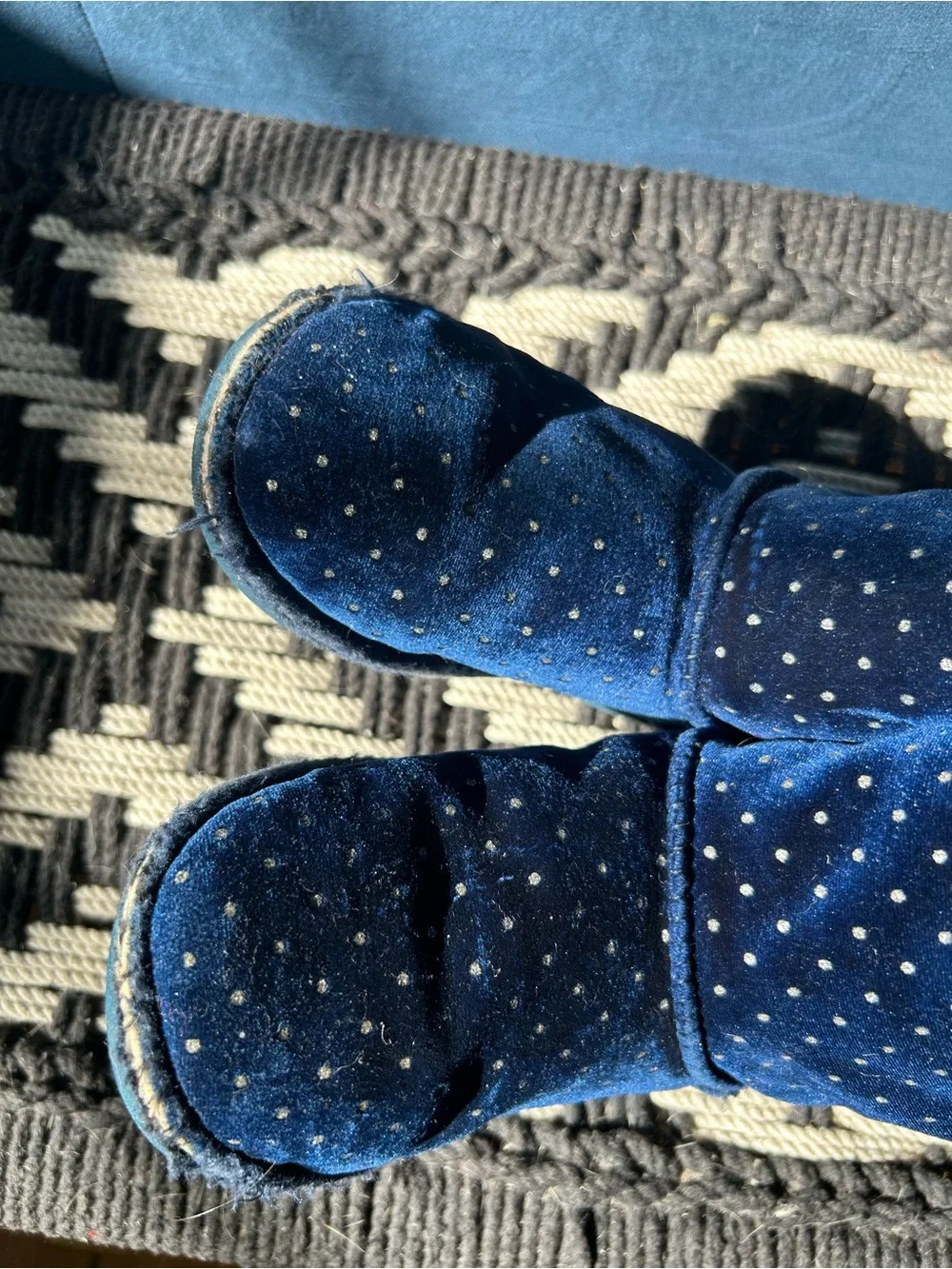 Little girl Ugg blue sparkly boots size 12